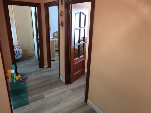 Piso en calle Juan del Castillo, 20 - Foto 2