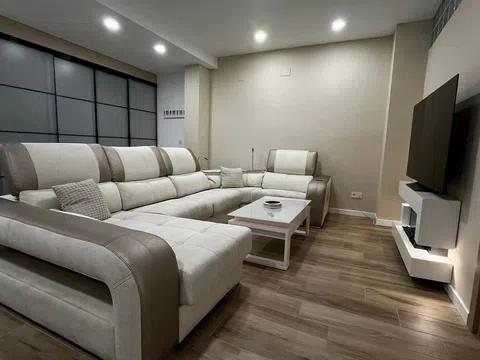 Estudio en avenida de Blasco Ibáñez, 100