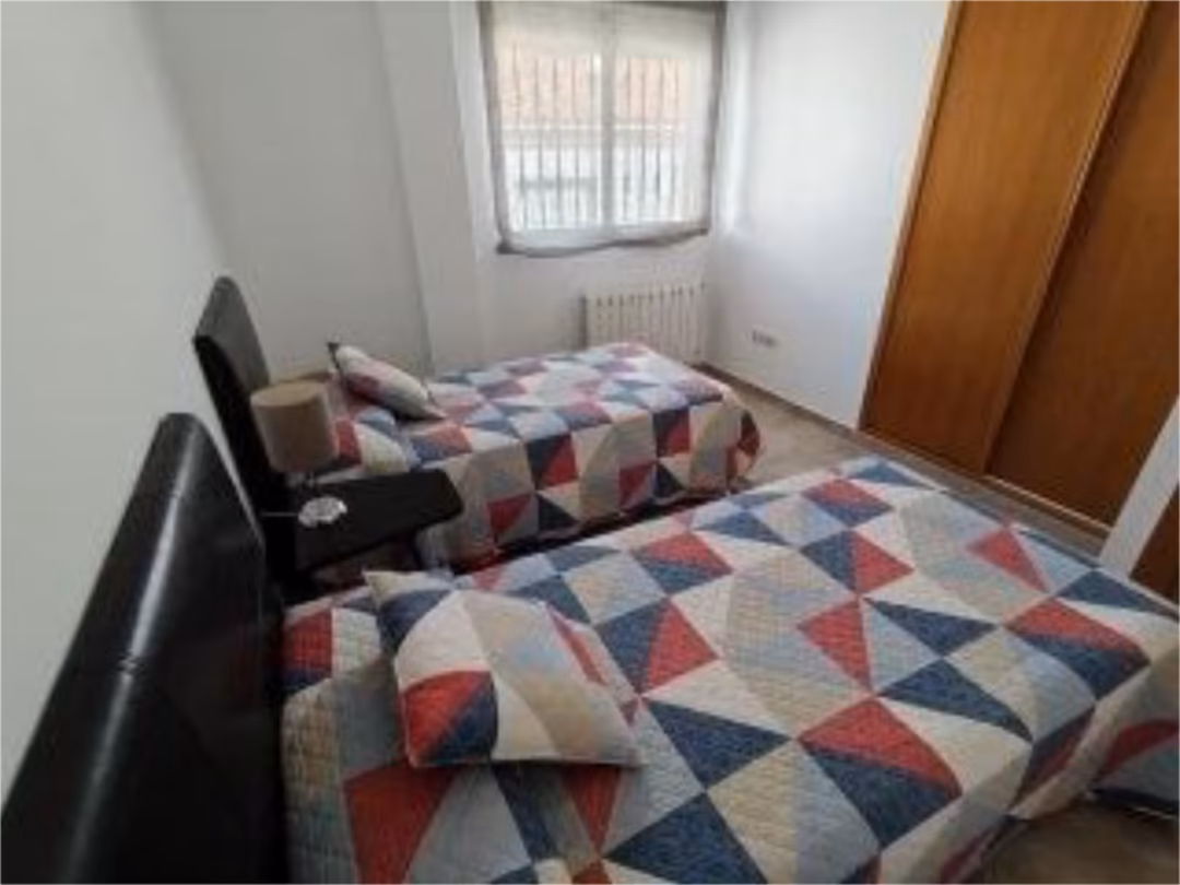 Casa adosada en  Calle Sierra de los Álamos 7 - Foto 8