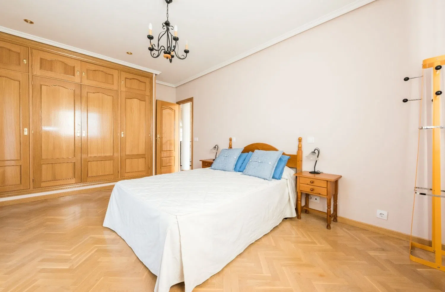 Casa independiente en avenida de los Rosales, 96 - Foto 8