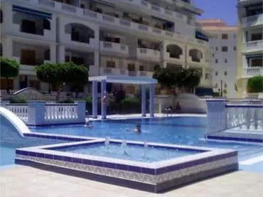 Apartamento en La Mata (Torrevieja) - Foto 1
