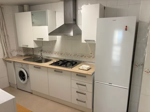 Piso en avenida Carlos Haya, 64 - Foto 5