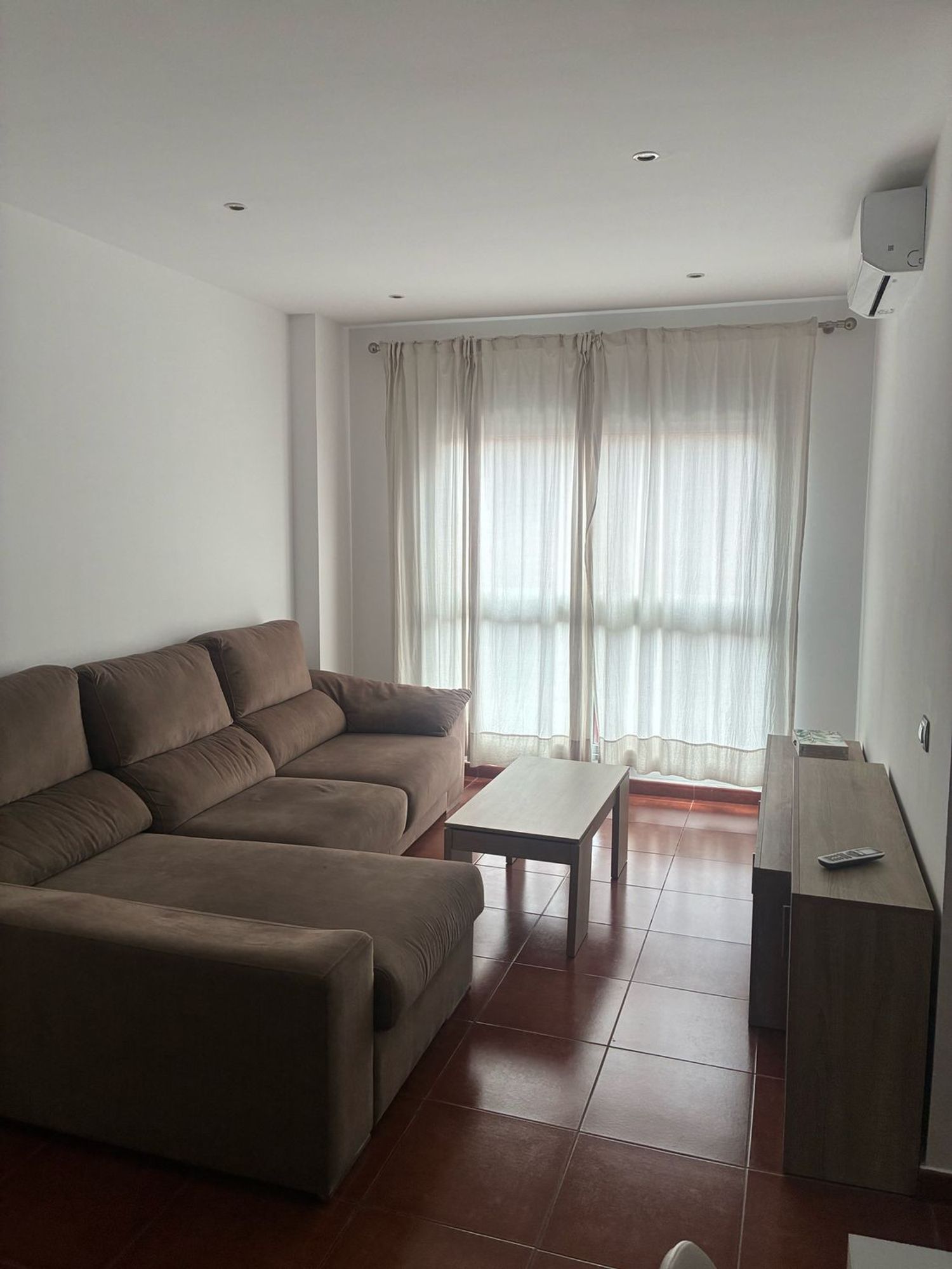 Piso en calle Tomás Miller, 65 - Foto 1