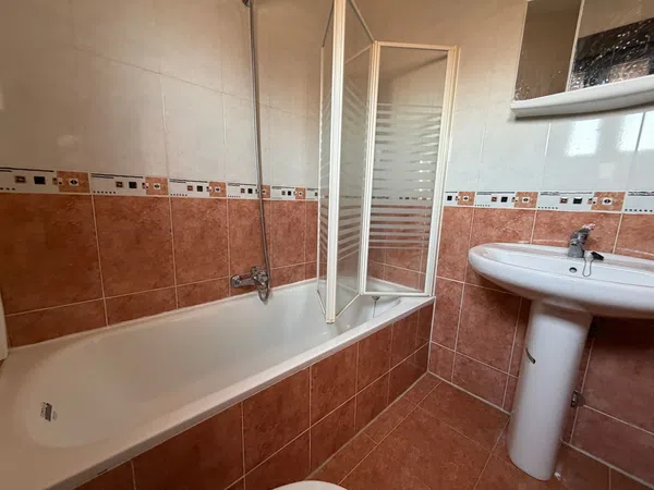 Chalet adosado en Polan - Foto 17