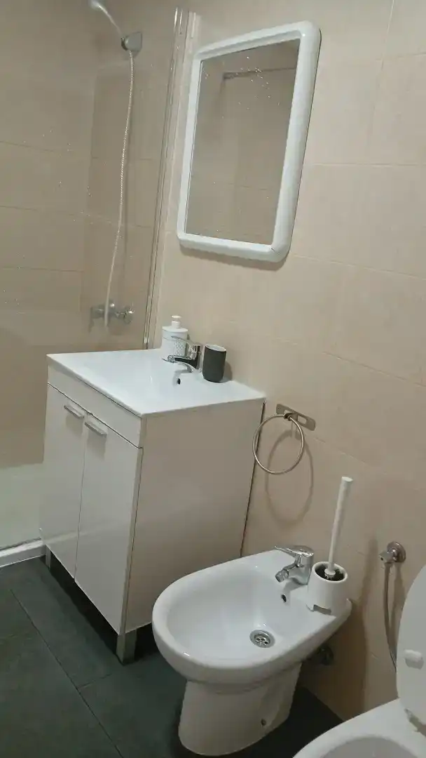 Piso en  Calle Doña María Coronel 26 - Foto 9