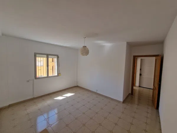 Piso en calle Héroe de Sostoa, 103 - Foto 1