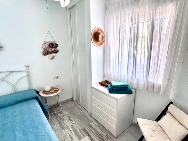 Piso en calle Geranio, 33 - Foto 2