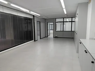 Local comercial en Sant Cugat del Vallès - Foto 8