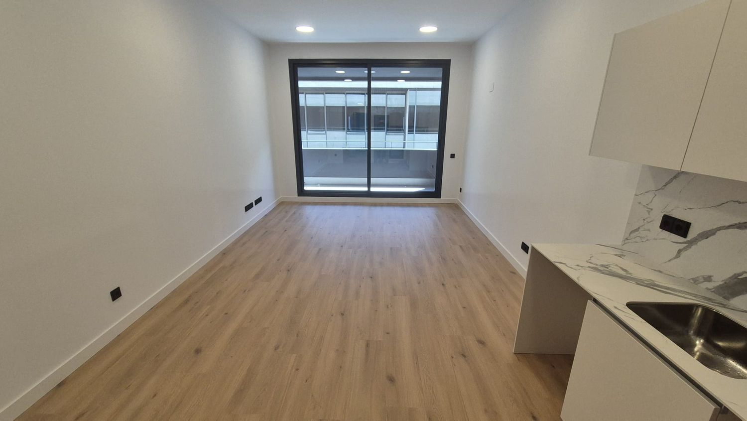 Loft en Avenida del Cerro del Águila, 1, Pol. Industrial sur, Pol. Industrial sur - Foto 2