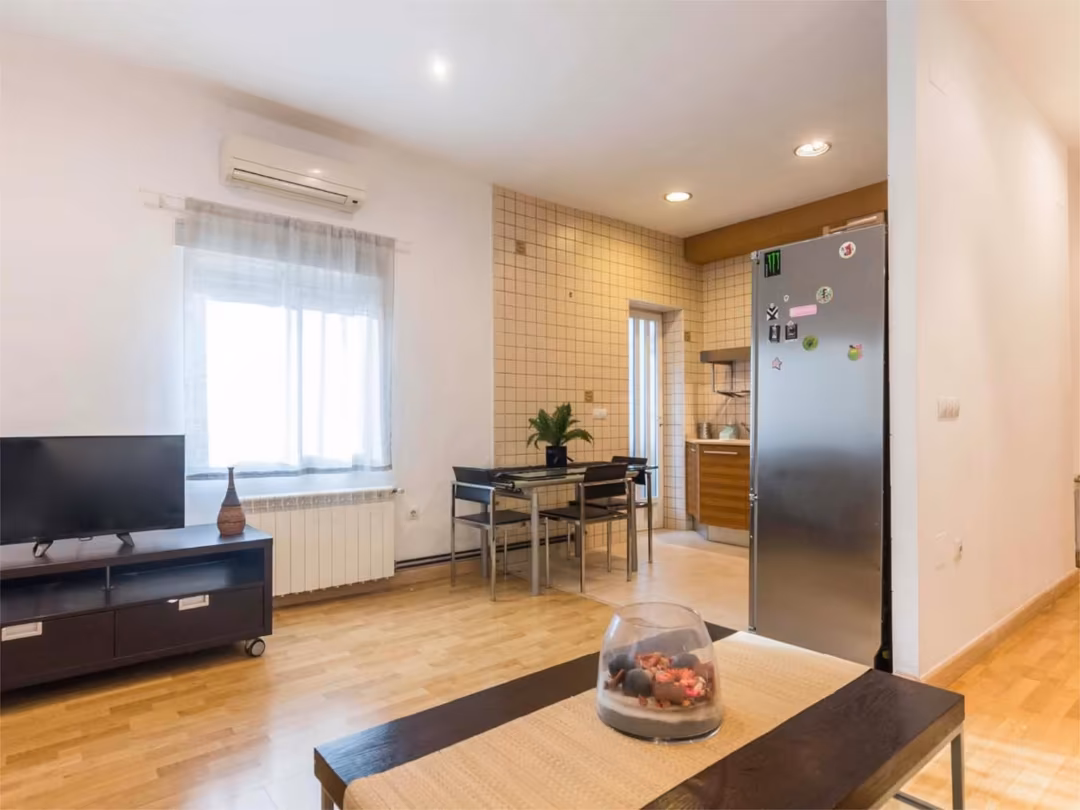 Piso en  Plaza Castillejo 8 - Foto 3