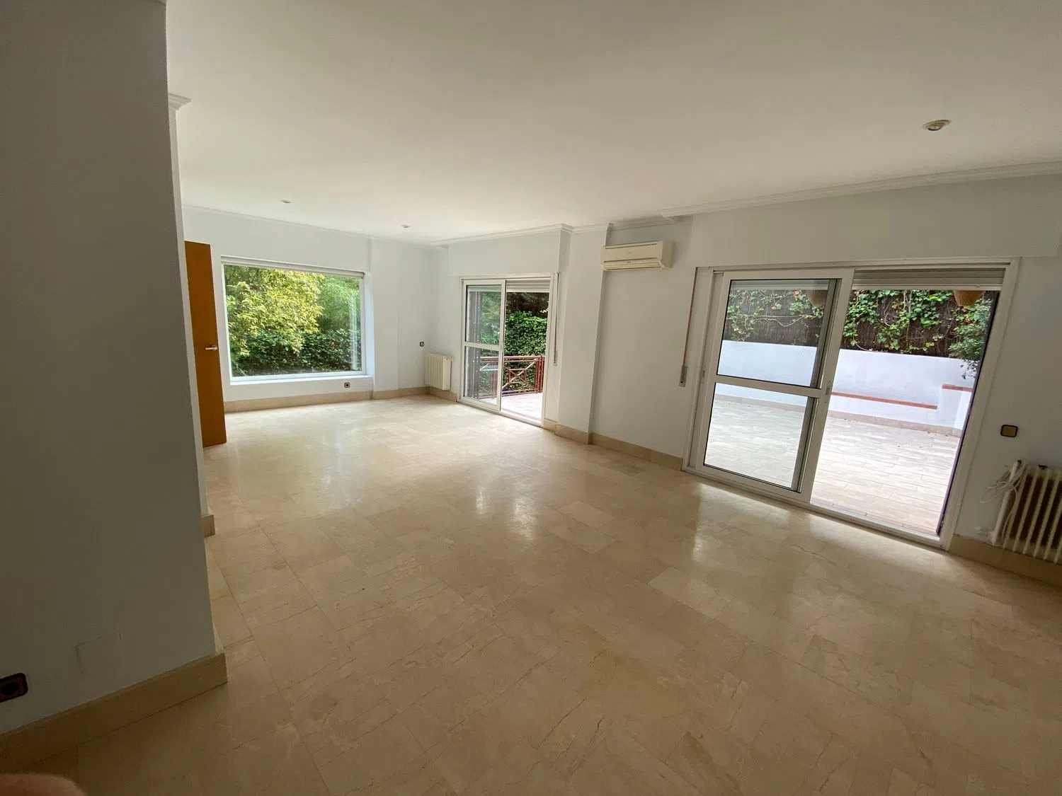 Chalet pareado en calle de la Azalea, 367 - Foto 3