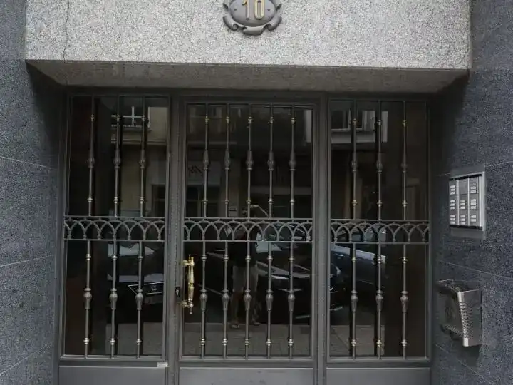 Piso en  Calle Menéndez Pelayo 10 - Foto 4