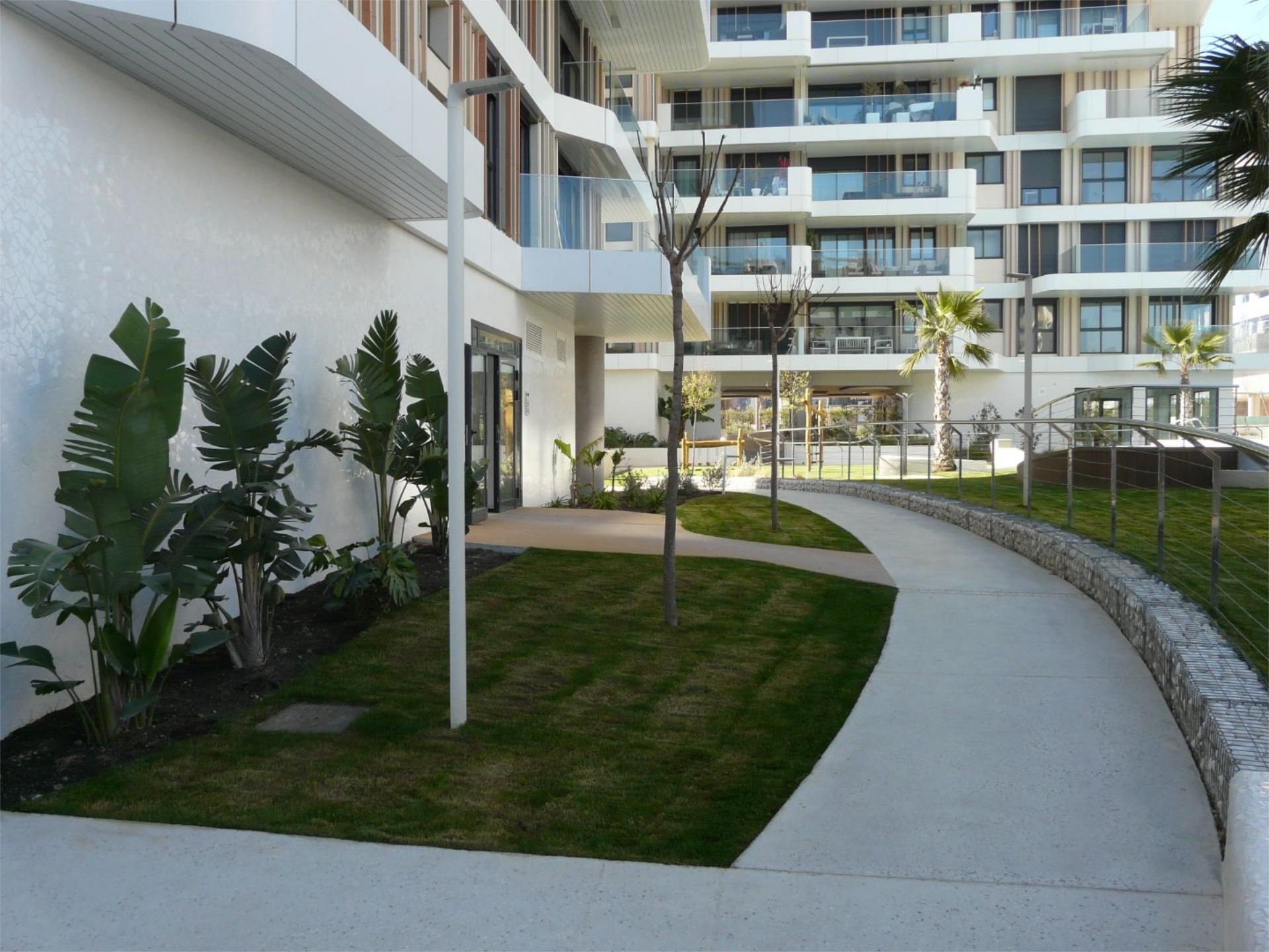 Piso en  Avenida Artista Remigio Soler López 9 - Foto 2