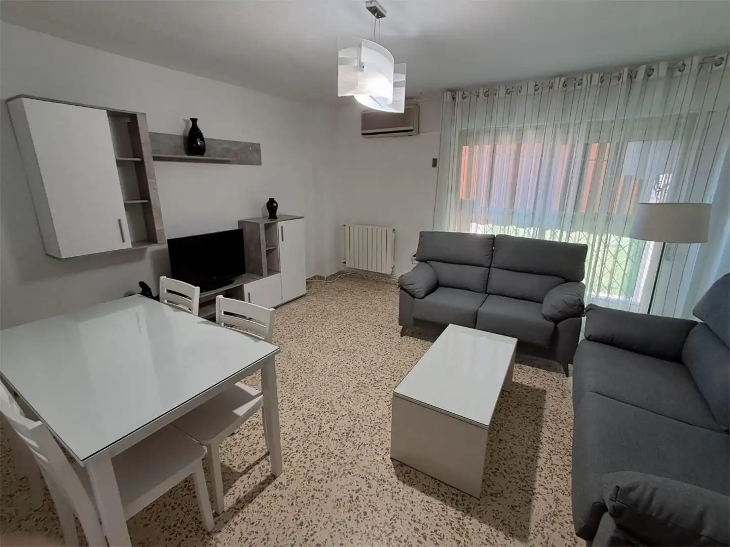 Piso en  Calle Matilde de La Torre 40 - Foto 1