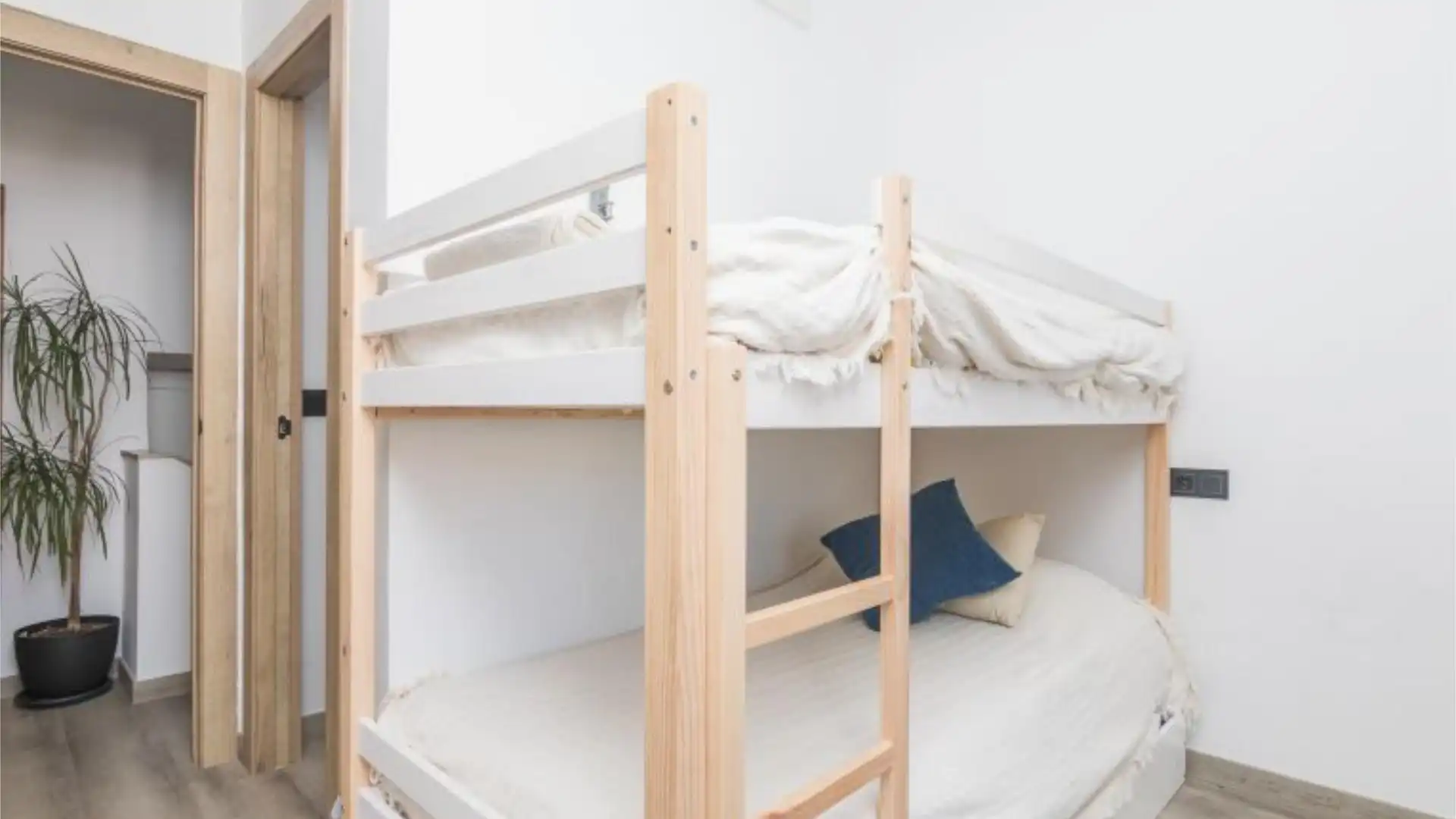 Piso en  Avinguda D'Argentina 19 - Foto 1