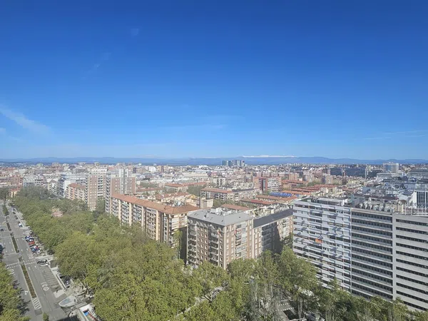 Piso en general peron, 32