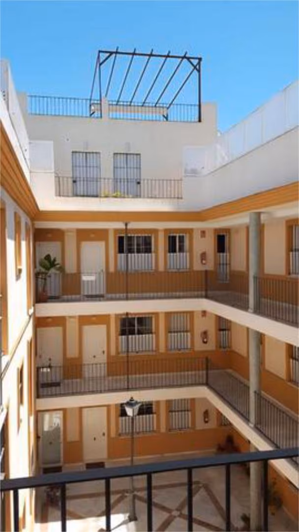 Piso en Alameda de Hércules - Foto 6