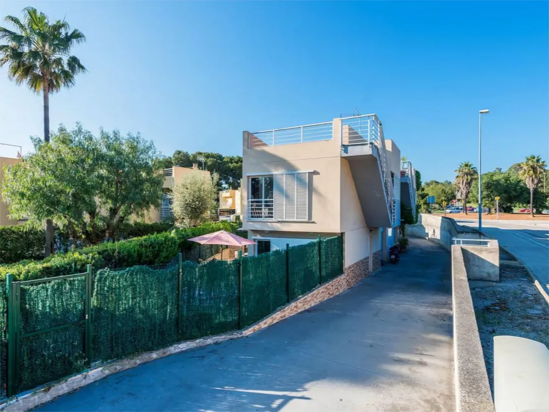 Casa adosada en  Camí d'Alcanada 8 - Foto 23