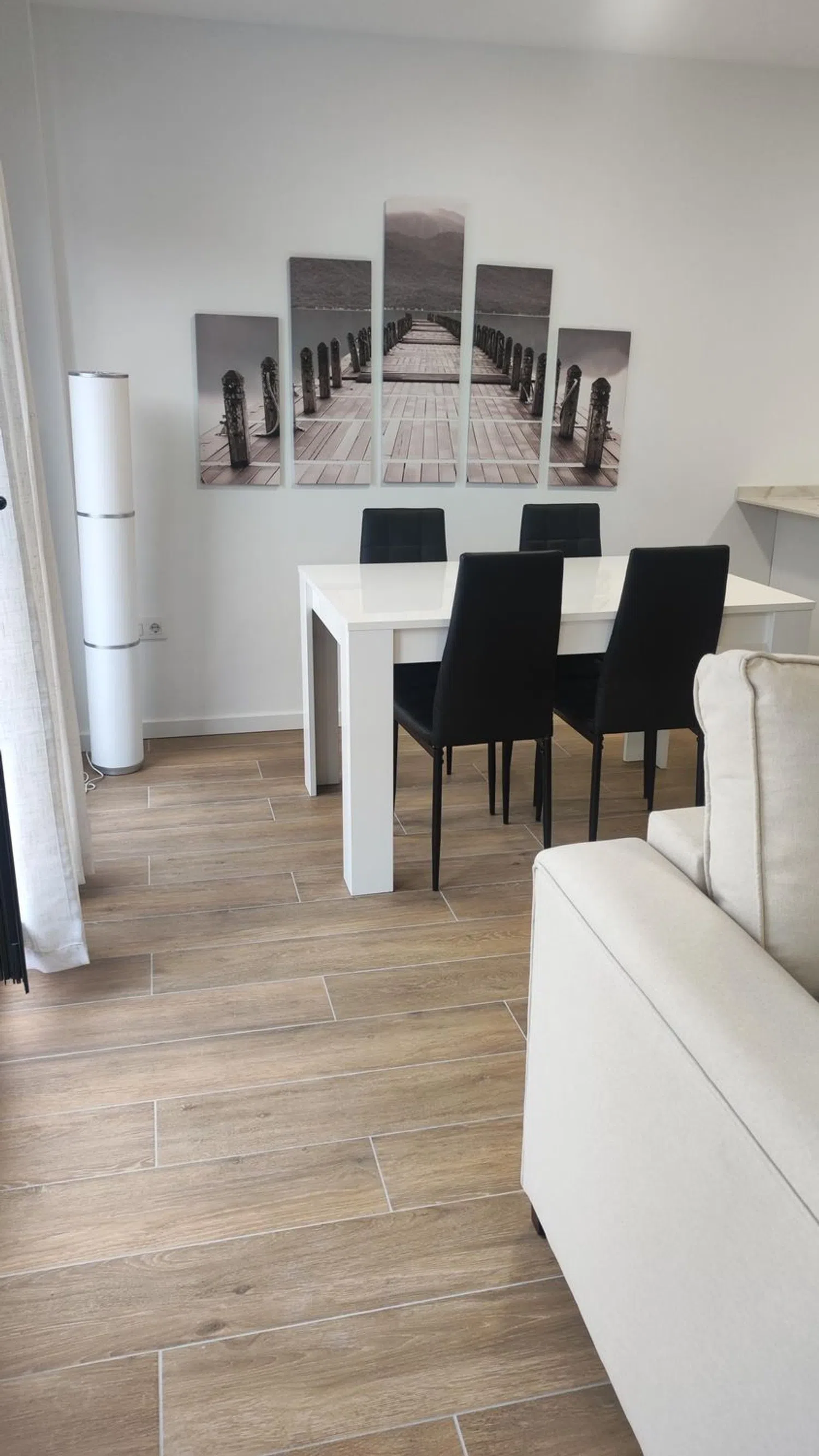 Piso en calle de los Pirineos, 49 a - Foto 2