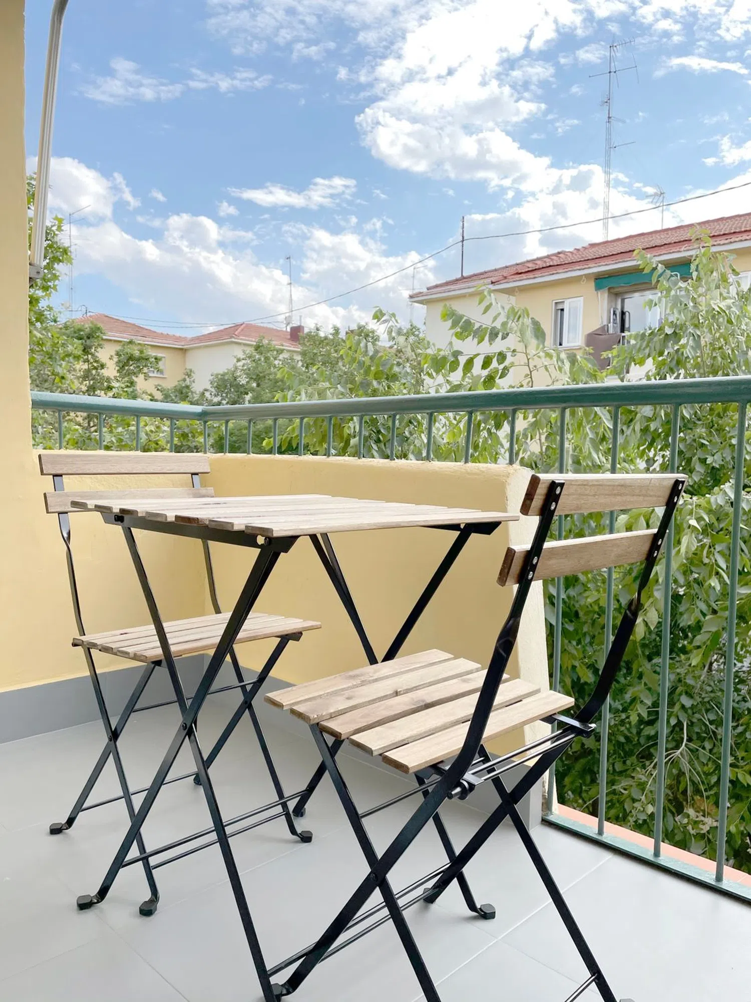 Piso en calle Oliana, 6 - Foto 2