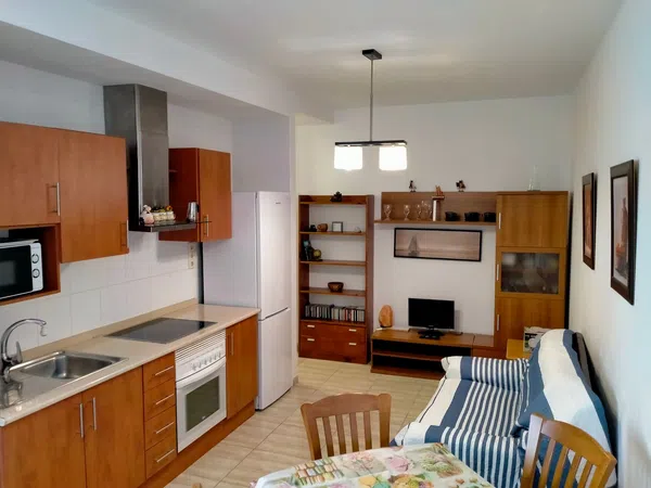 Piso en Calle Carvajal, 44, Arenales - Lugo - Avda Marítima - Foto 2
