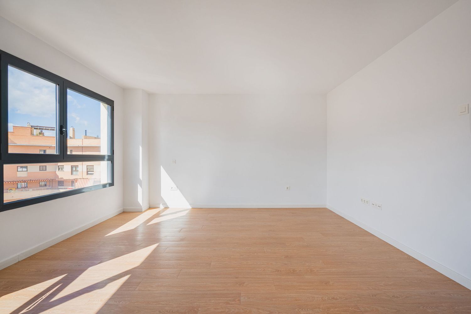 Piso en Pilar Lorengar, 16 - Foto 1