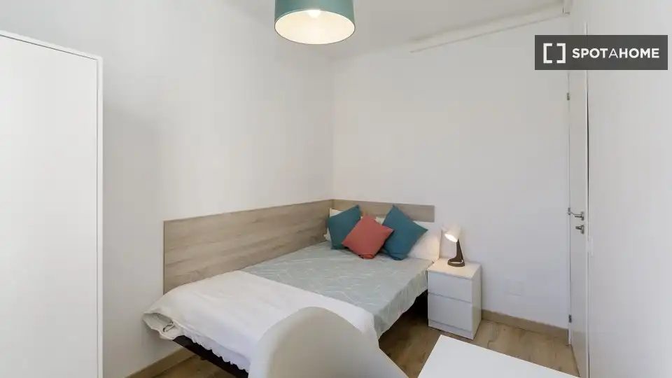 Piso en L'Hospitalet de Llobregat - Foto 5