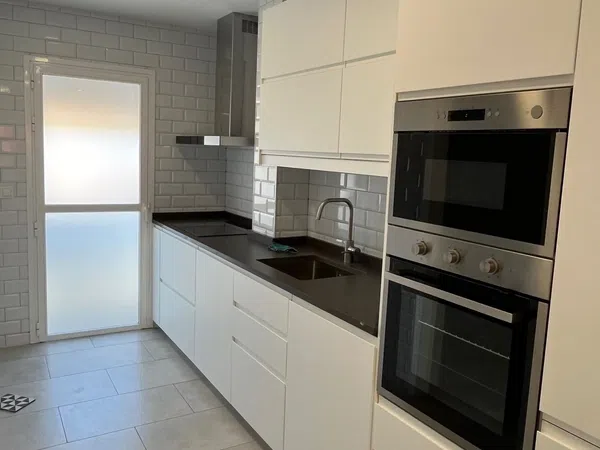 Piso en calle Ventura de la Vega, 10