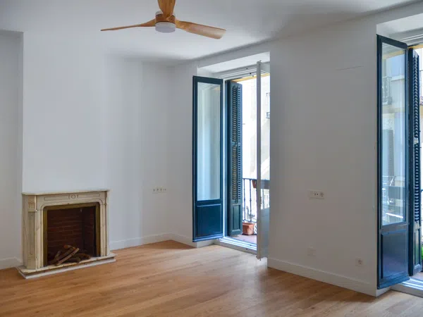 Piso en calle del Amor de Dios, 8