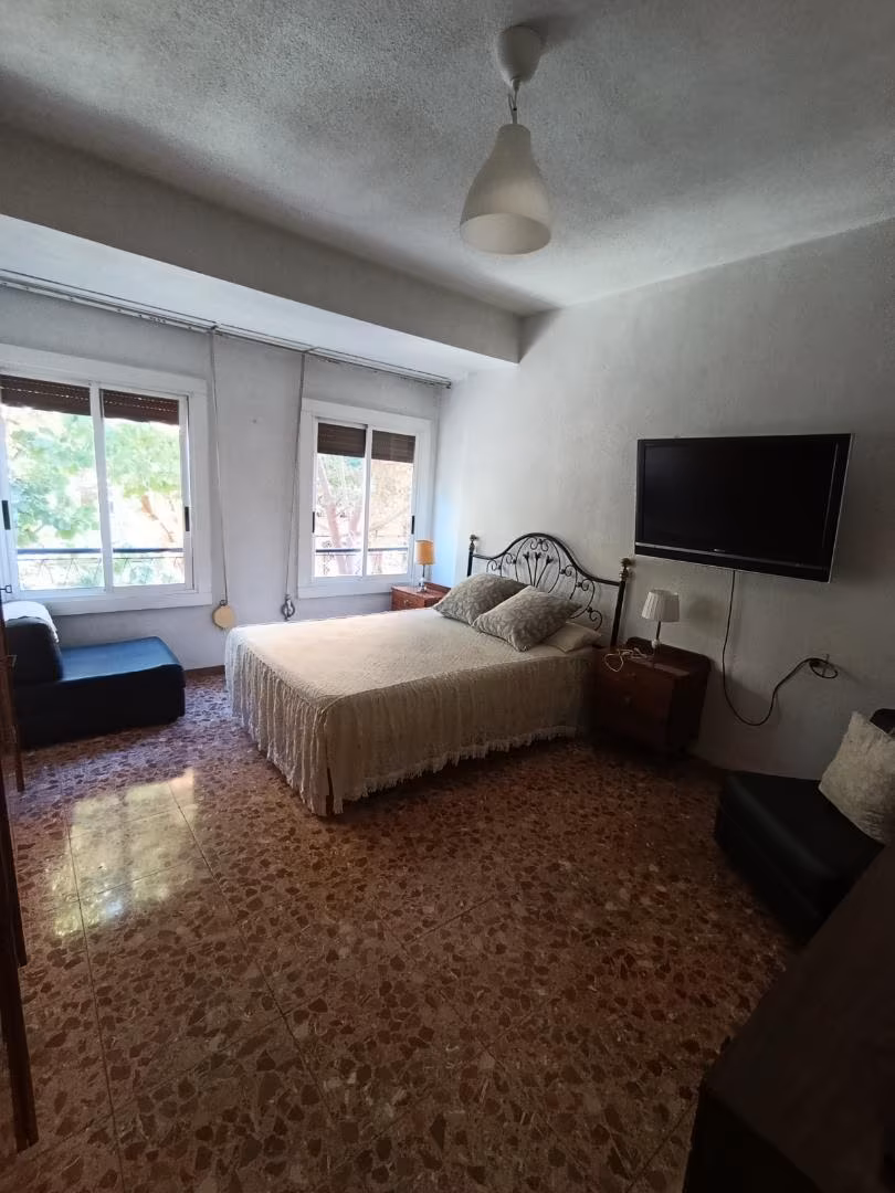 Piso en  Plaça de Castelló 11 - Foto 4