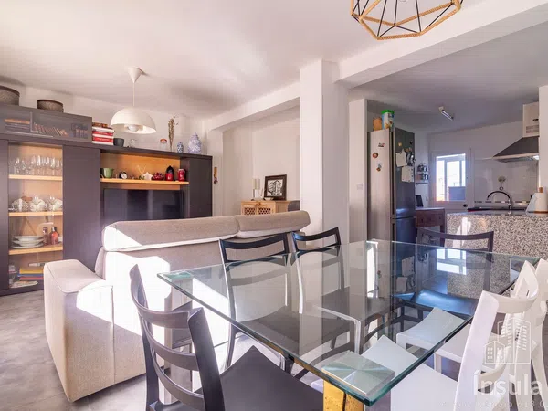 Piso en calle de Ramón Azorín, 28