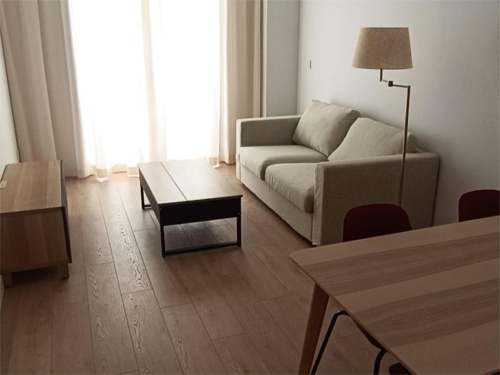 Piso en  Calle Frailes 32