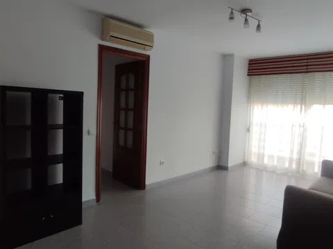 Piso en avenida de Llanes, 4