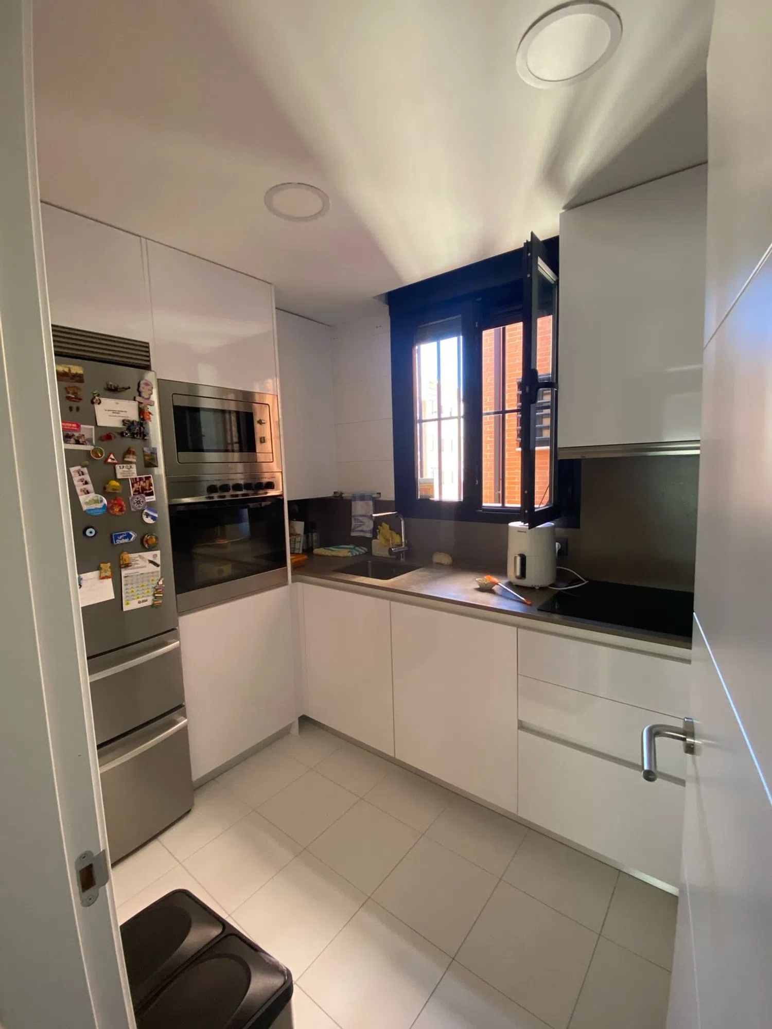 Piso en calle de José María de Castro, 5 - Foto 2