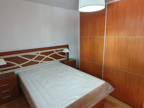 Piso en Calle Almagro, 24 - Foto 3
