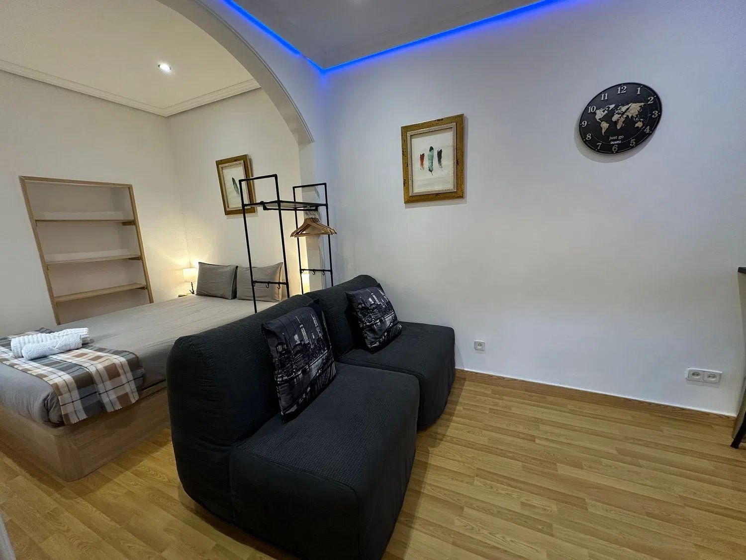 Estudio en Barrio Numancia - Foto 5