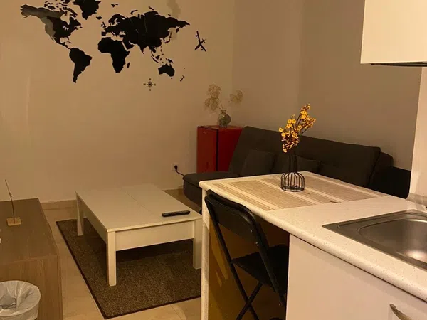 Piso en calle de Julián Besteiro, 17