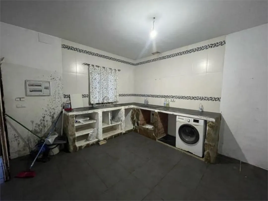 Casa adosada en Zona los cazadores 2 - Foto 1