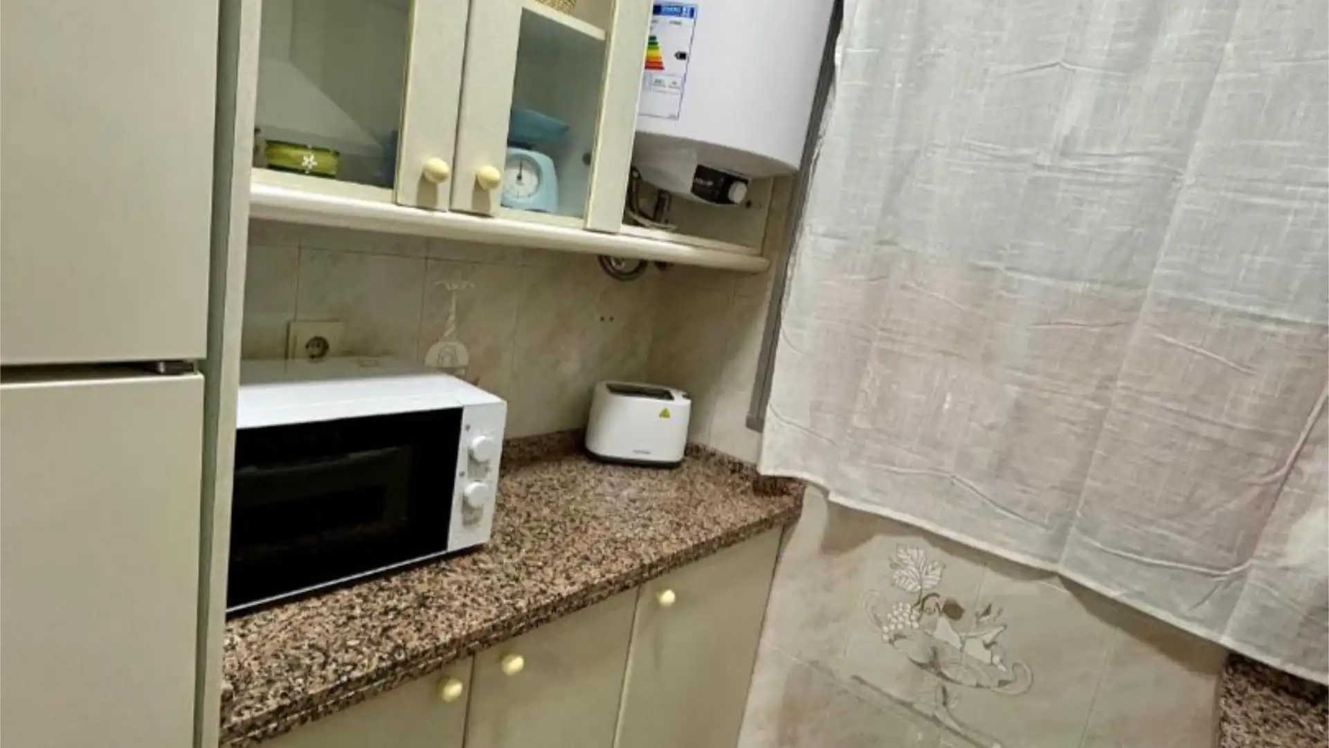 Piso en  Plaza la Vid 1 - Foto 3