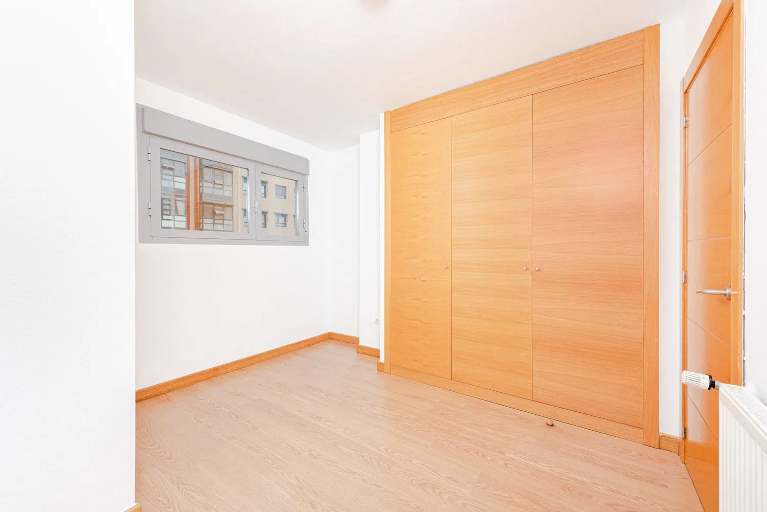 Piso en calle del Jacobeo - Foto 6