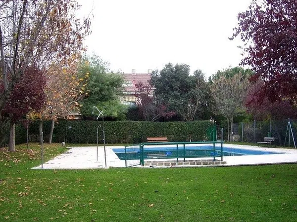 Chalet adosado en Urb. urbanizacion parque rozas Barrio El Pinar- Punta Galea - Foto 36