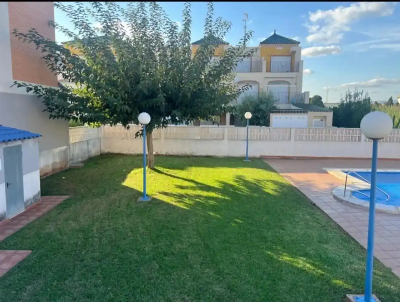 Casa adosada en  Camí de l'Om Blanc 66 - Foto 13