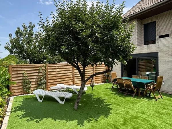 Chalet adosado en Calle Arquitectura, 1, Zona norte - Foto 1