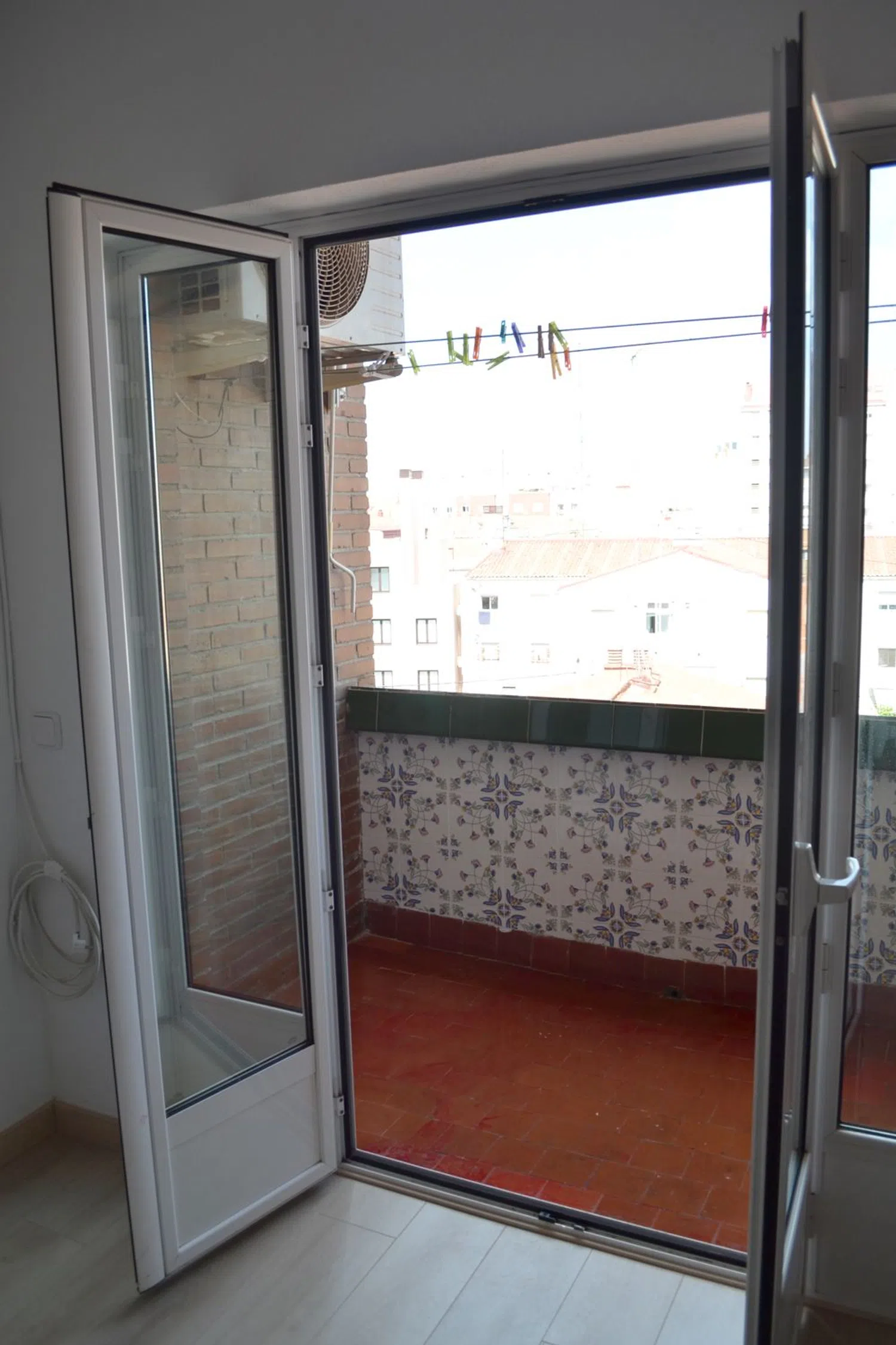 Piso en calle de la Infanta Mercedes, 85 - Foto 3