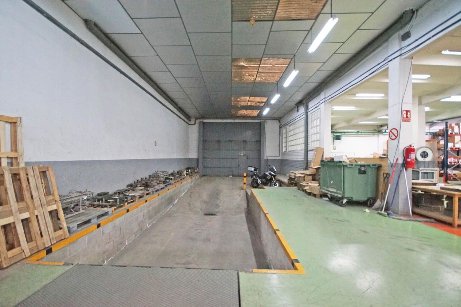 Nave en Calle Arquímedes - Foto 42