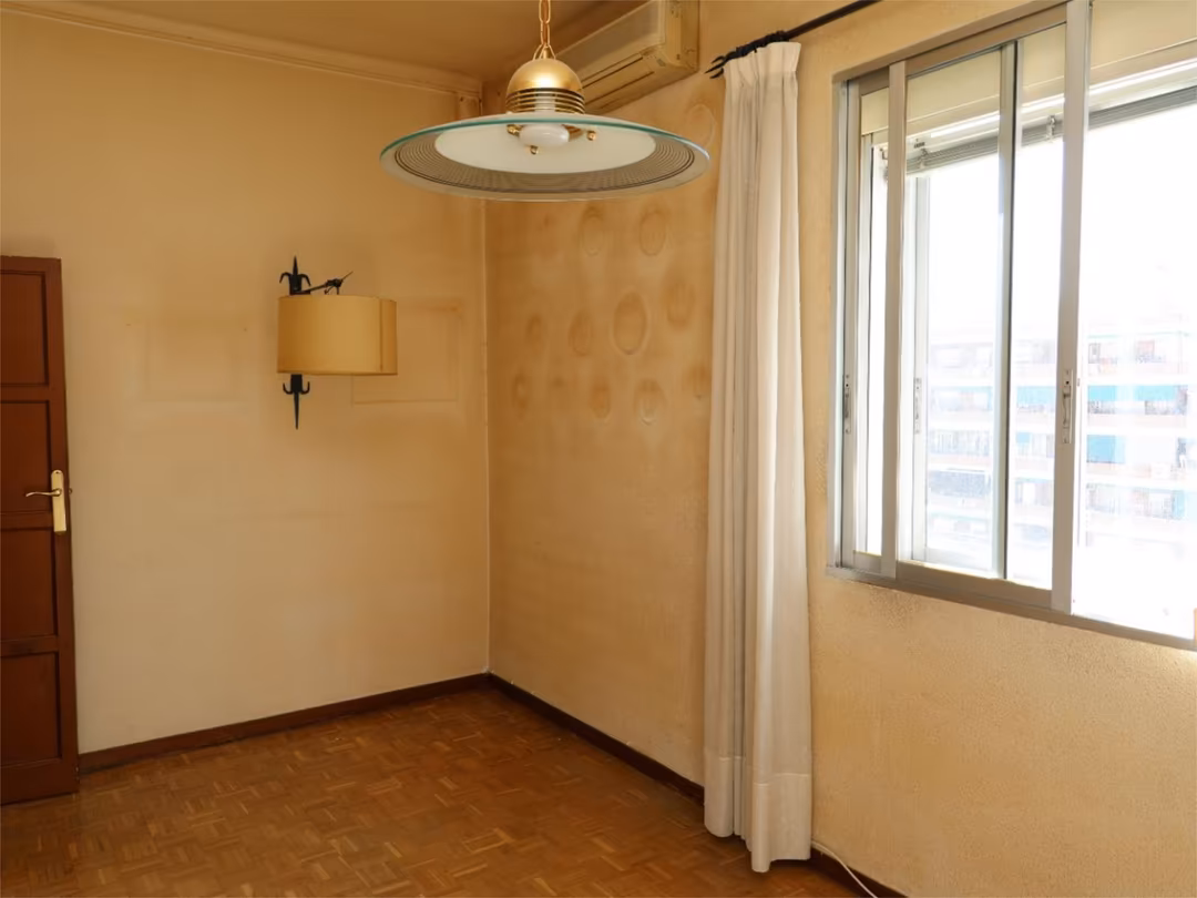 Piso en  Calle de Antonio Arias 4 - Foto 5