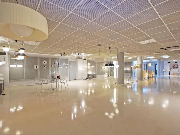 Nave en Calle Arquímedes - Foto 28