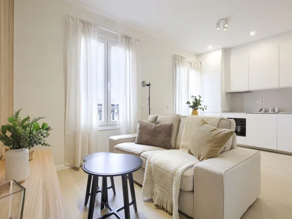 Piso en calle de Linneo