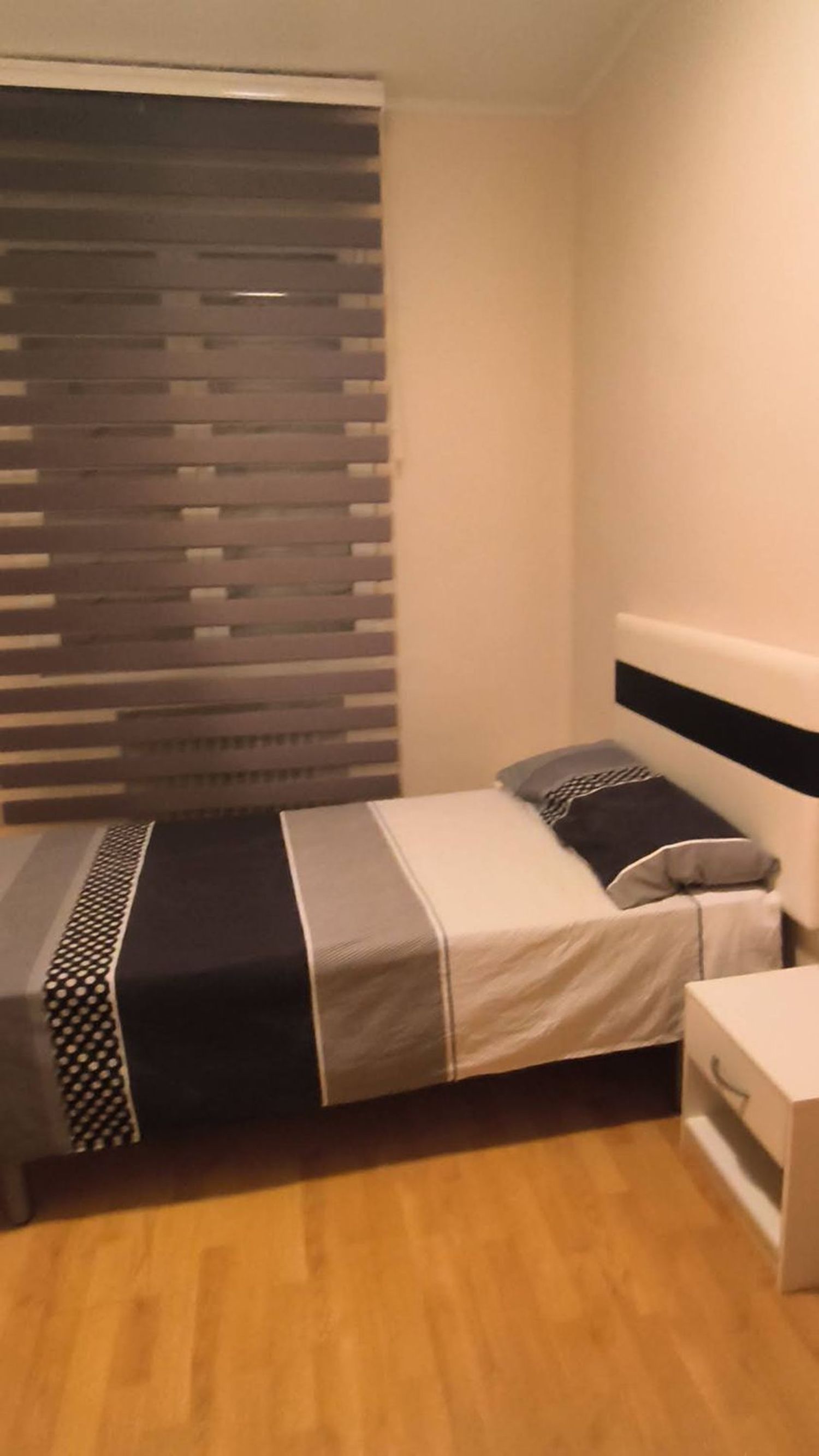 Piso en calle Julián Gayarre, 16 - Foto 3