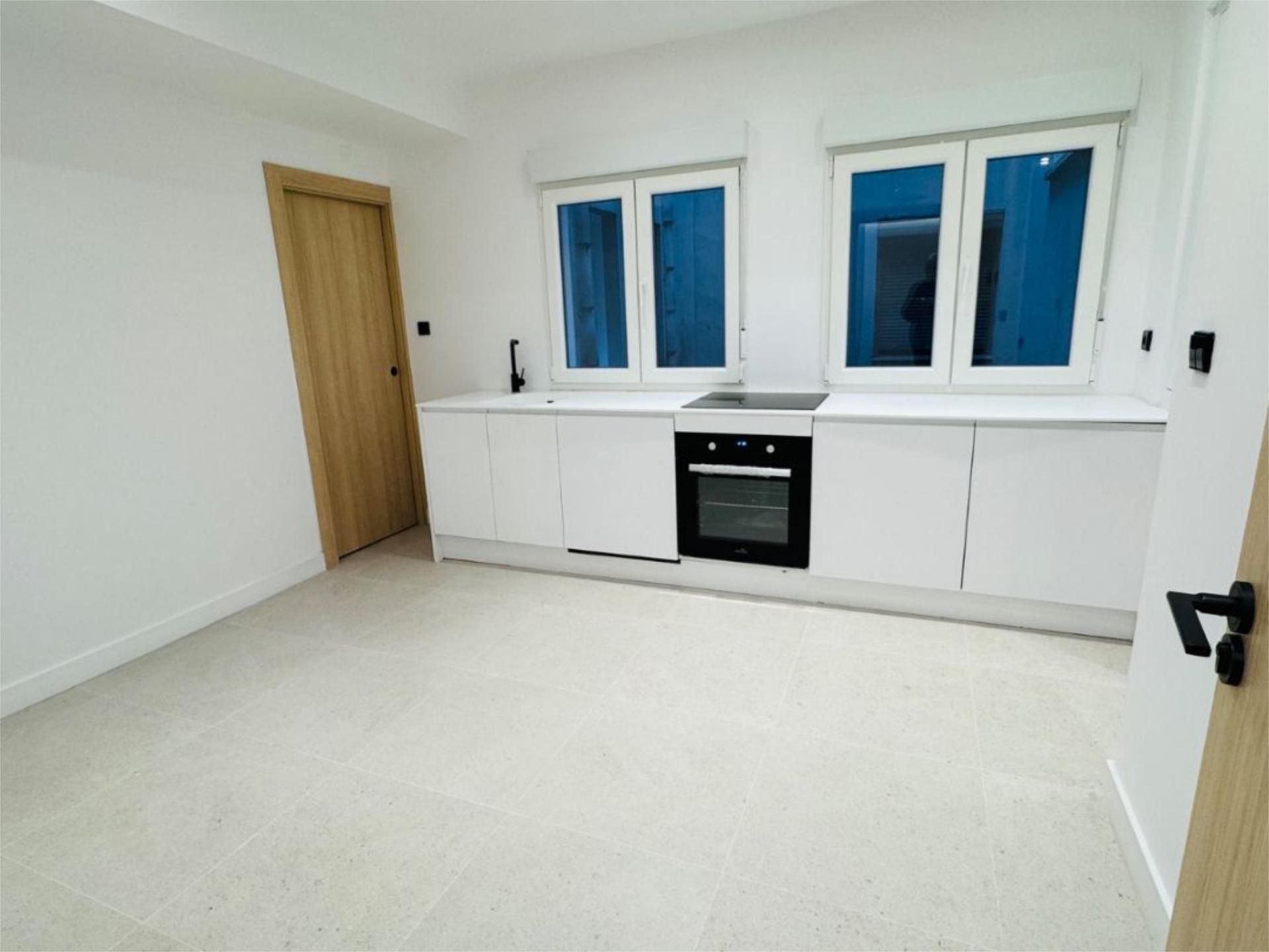 Piso en  Calle Francisco Cambo 6 - Foto 8